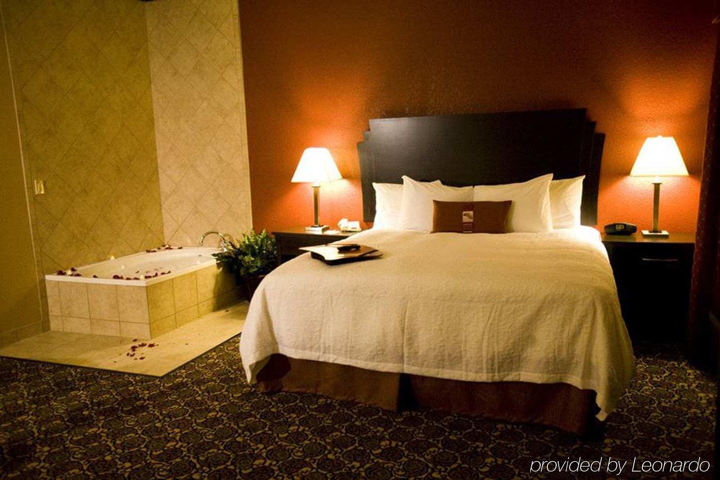 Hampton Inn & Suites Dallas-Desoto DeSoto Quarto foto