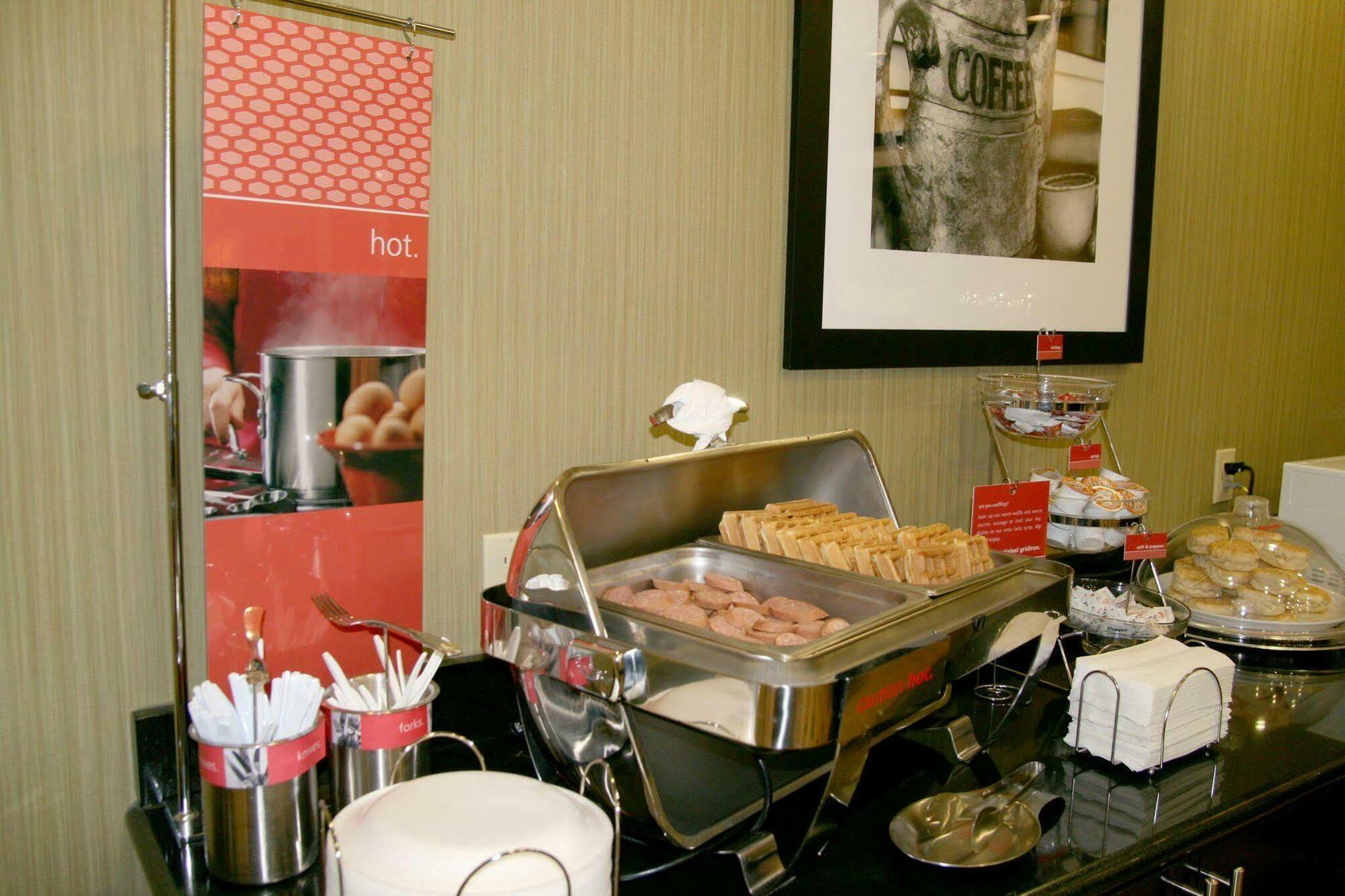 Hampton Inn & Suites Dallas-Desoto DeSoto Restaurante foto